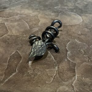 Braid Spirals with Leaves